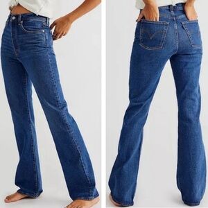 Levi's Women's Denim Ribcage Boot Jeans 27